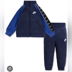Nike Tracksuit - 6m